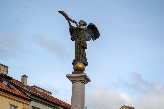 Spot the Angel of Užupis